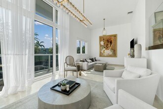 400 Alton Rd in Miami Beach, FL - Building Photo - Building Photo
