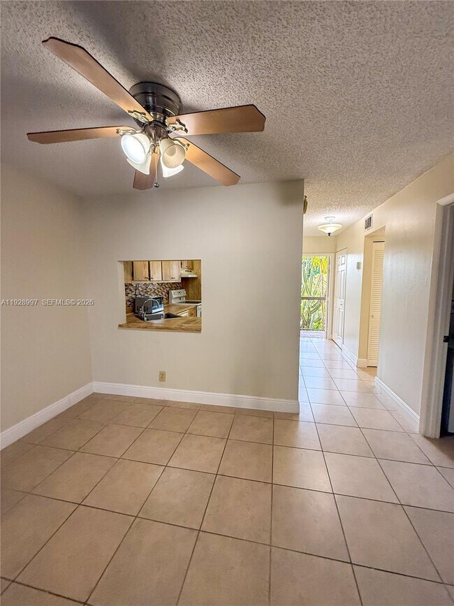 1751 NW 75th Ave in Plantation, FL - Building Photo - Building Photo
