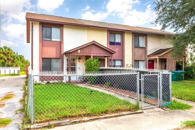 156 Lori Anne Ln in Winter Springs, FL - Building Photo - Building Photo