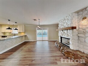 123 Whitaker Rd in Lutz, FL - Building Photo - Building Photo