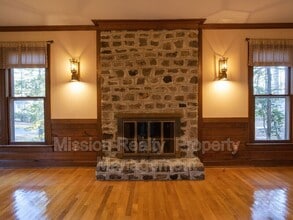 4266 Roundhill Dr in Chesterfield, VA - Building Photo - Building Photo