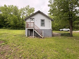714 Hazel St in Excelsior Springs, MO - Building Photo