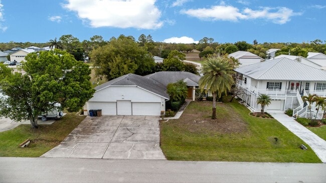 property at 6890 Circle Dr