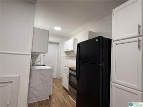 423 Front St in Catasauqua, PA - Building Photo - Building Photo