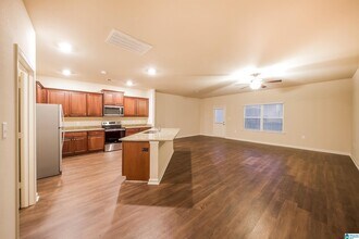 670 Clover Cir in Springville, AL - Building Photo - Building Photo