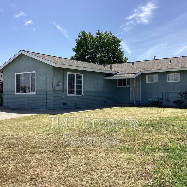 property at 8724 Halverson Dr