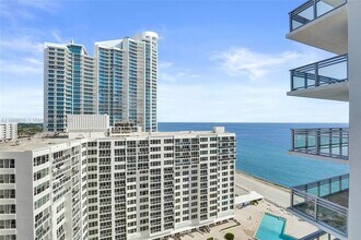 3535 S Ocean Dr, Unit 1703 in Hollywood, FL - Building Photo - Building Photo