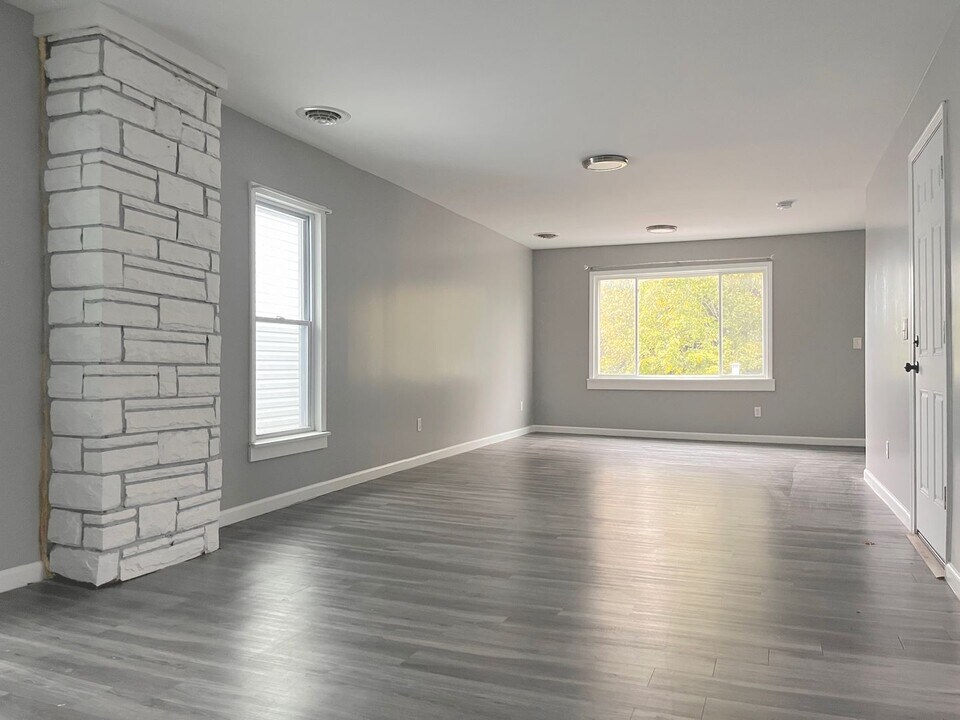 1025 West Ave in Buffalo, NY - Building Photo