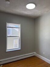 23 Beale St, Unit 3 in Boston, MA - Building Photo - Building Photo