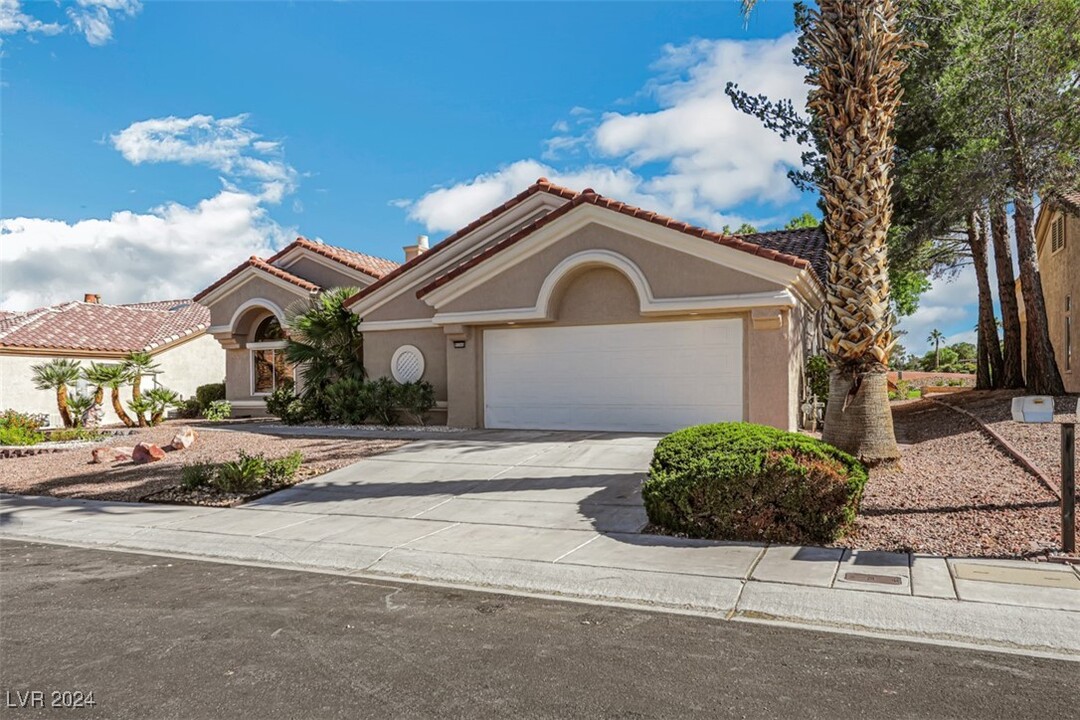 9109 Villa Ridge Dr in Las Vegas, NV - Foto de edificio