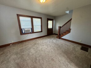 404 15th Ave in Moline, IL - Building Photo - Building Photo