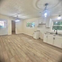 2466 Madrid Dr in Augusta, GA - Building Photo - Building Photo