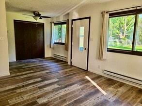 560 Valley Dr, Unit 2 in Barron, WI - Building Photo - Building Photo