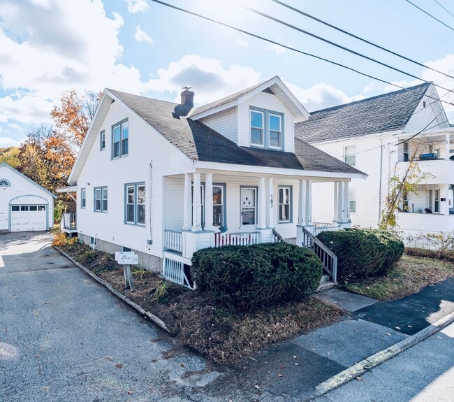 107 May St, Unit 107 May St Apt 2