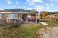 *ENDED MGMT 5/8/23* Stonebrook Apartments ... in Franklin, IN - Building Photo - Building Photo