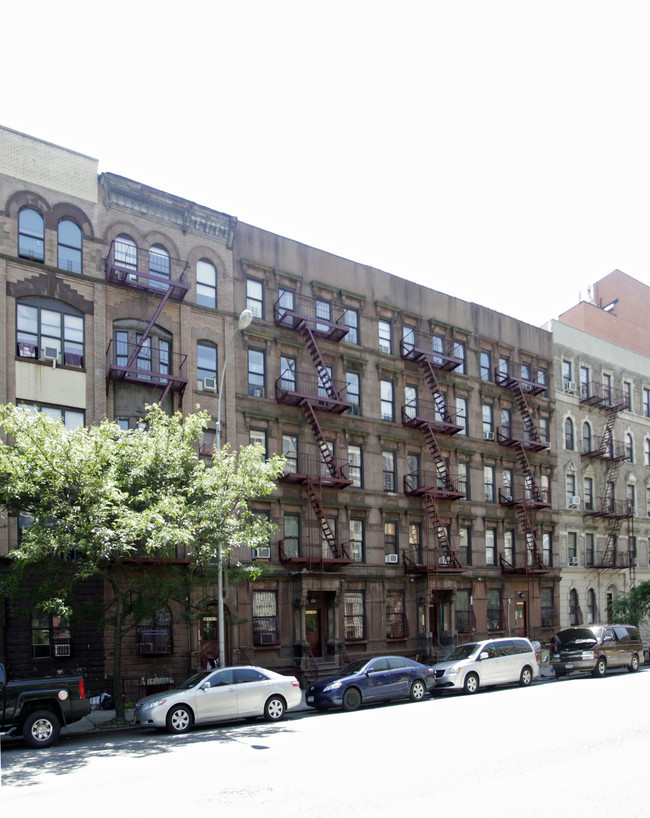 362-368 W 116th St in New York, NY - Foto de edificio - Building Photo