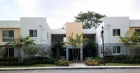 Northwest Gardens V in Fort Lauderdale, FL - Foto de edificio - Building Photo