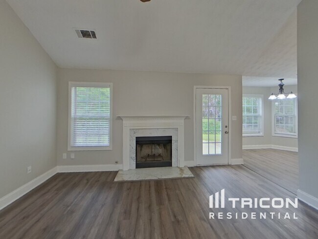 1440 Brisbane Dr in Dacula, GA - Building Photo - Building Photo
