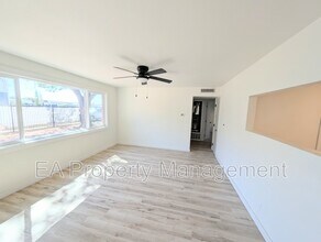 3712 Bryn Mawr Dr NE in Albuquerque, NM - Building Photo - Building Photo