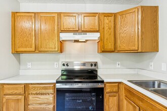 Doe Ridge Apartments in Johnson City, TN - Foto de edificio - Building Photo