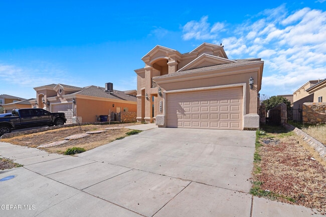 11409 Pifas Nevarez Pl in El Paso, TX - Building Photo - Building Photo
