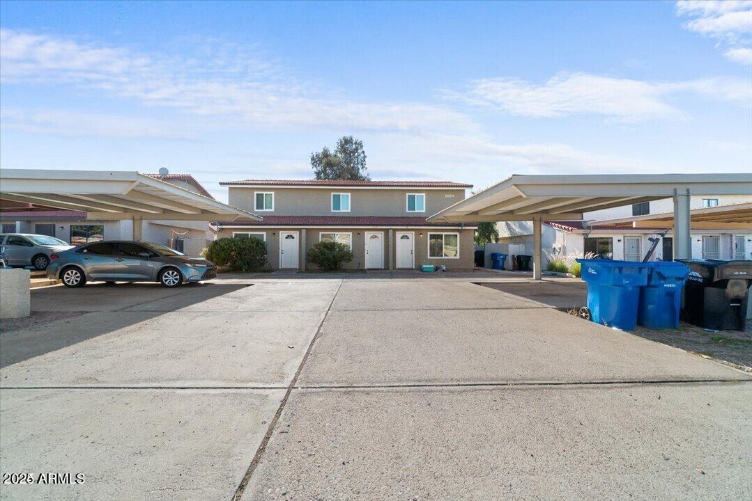 6165 E Glencove St in Mesa, AZ - Building Photo