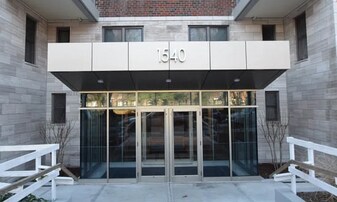 1540 Pelham Pkwy S in Bronx, NY - Building Photo