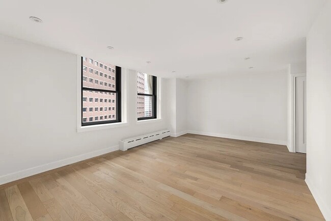 60 Fulton St in New York, NY - Building Photo - Building Photo