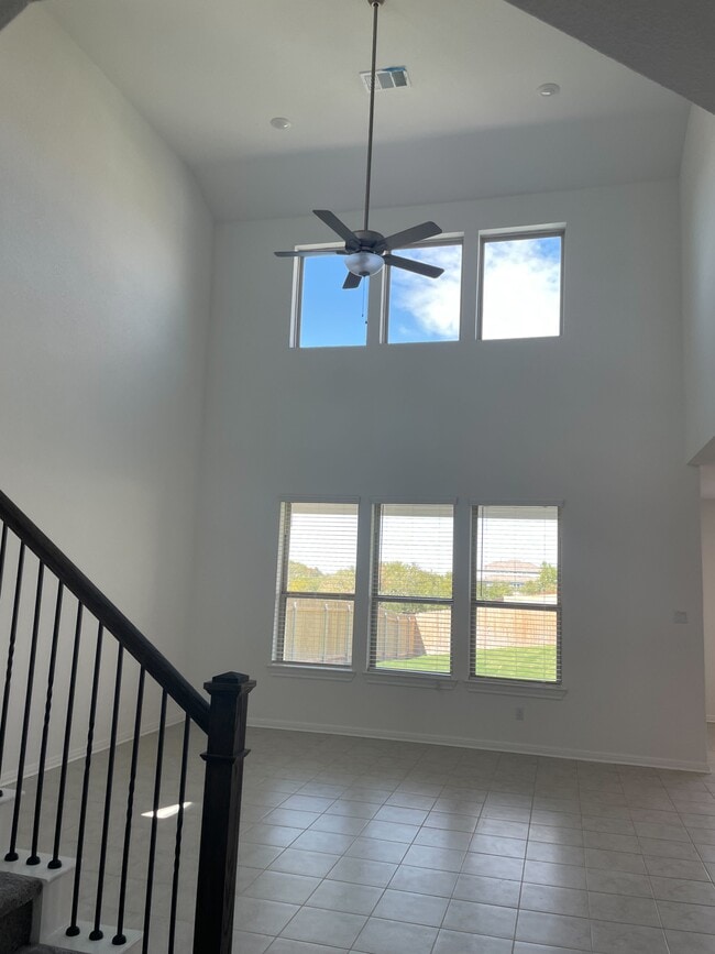 206 Sun Daisy Rd in Georgetown, TX - Building Photo - Building Photo