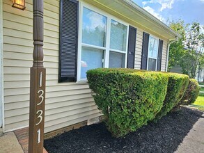 1331 Hugh Hunter Rd in Oak Grove, KY - Building Photo - Building Photo
