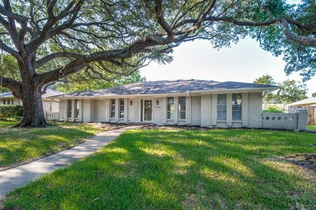 2720 Grandview Dr in Plano, TX - Building Photo - Building Photo