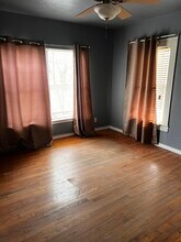 4101 College Main St in Bryan, TX - Foto de edificio - Building Photo