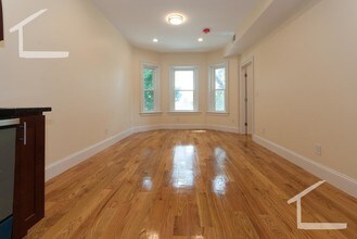 79 Brighton Ave, Unit 2 in Boston, MA - Building Photo - Building Photo