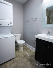 1120 W Addison St in Chicago, IL - Building Photo - Building Photo