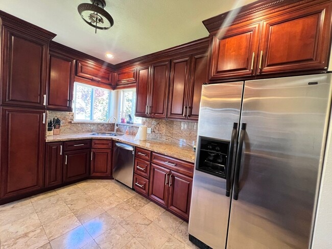 property at 715 Washington Ave