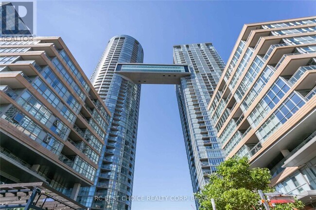 15-3915 Iceboat Terr in Toronto, ON - Building Photo - Building Photo