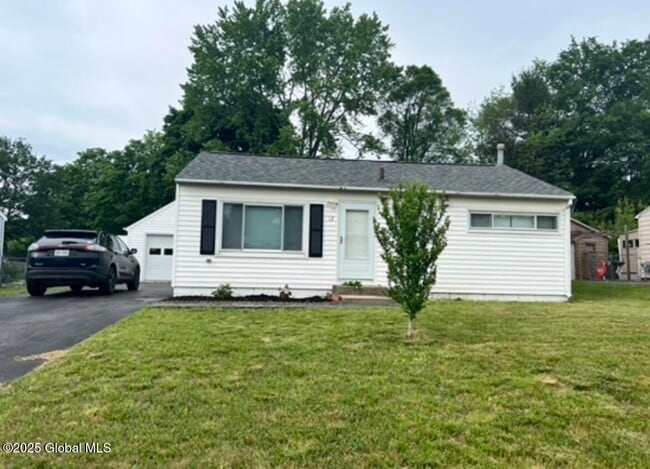 property at 12 Carpenter Dr