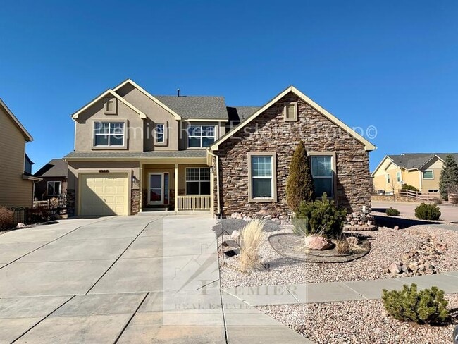 property at 5984 Revelstoke Dr
