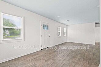 3015 Azalea Dr in North Charleston, SC - Building Photo - Building Photo