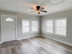 1000 Brady St in Sulphur, LA - Building Photo - Building Photo