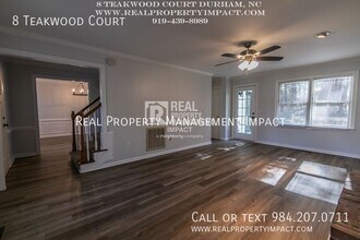 8 Teakwood Ct in Durham, NC - Building Photo - Building Photo