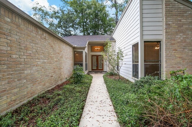 36 N Autumnwood Way in Spring, TX - Building Photo - Building Photo