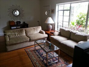 758 NE 95th St in Miami Shores, FL - Building Photo - Building Photo