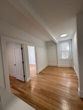 69 Park Dr, Unit 5 in Boston, MA - Building Photo - Building Photo