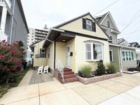 207 N Harvard Ave in Ventnor City, NJ - Building Photo