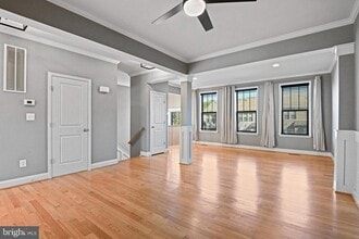 203 Natural Terrace in Leesburg, VA - Building Photo - Building Photo