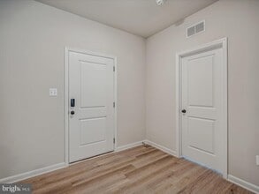 290 Scoter Rd in Hedgesville, WV - Building Photo - Building Photo