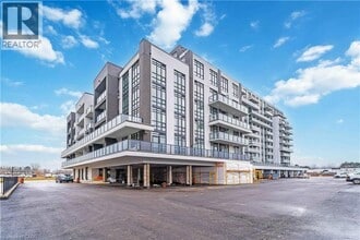 461 Green Rd in Hamilton, ON - Building Photo - Building Photo