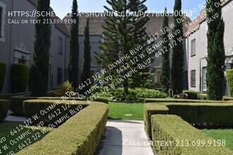 1/2 W Olympic Blvd in Los Angeles, CA - Building Photo - Building Photo