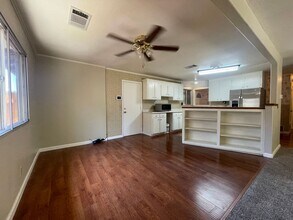 1884 Southwood Dr in Vacaville, CA - Building Photo - Building Photo
